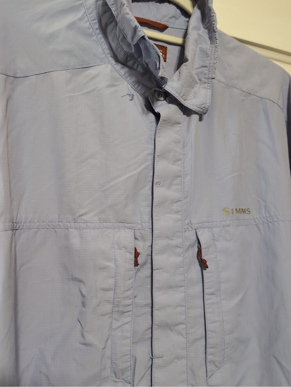 SIMMS Light Blue Fishing Shirt No Fly Zone UPF 50 Long-Sleeve Men's XXL(1419)B - Picture 2 of 8